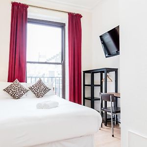 Double Room Shared Toilet